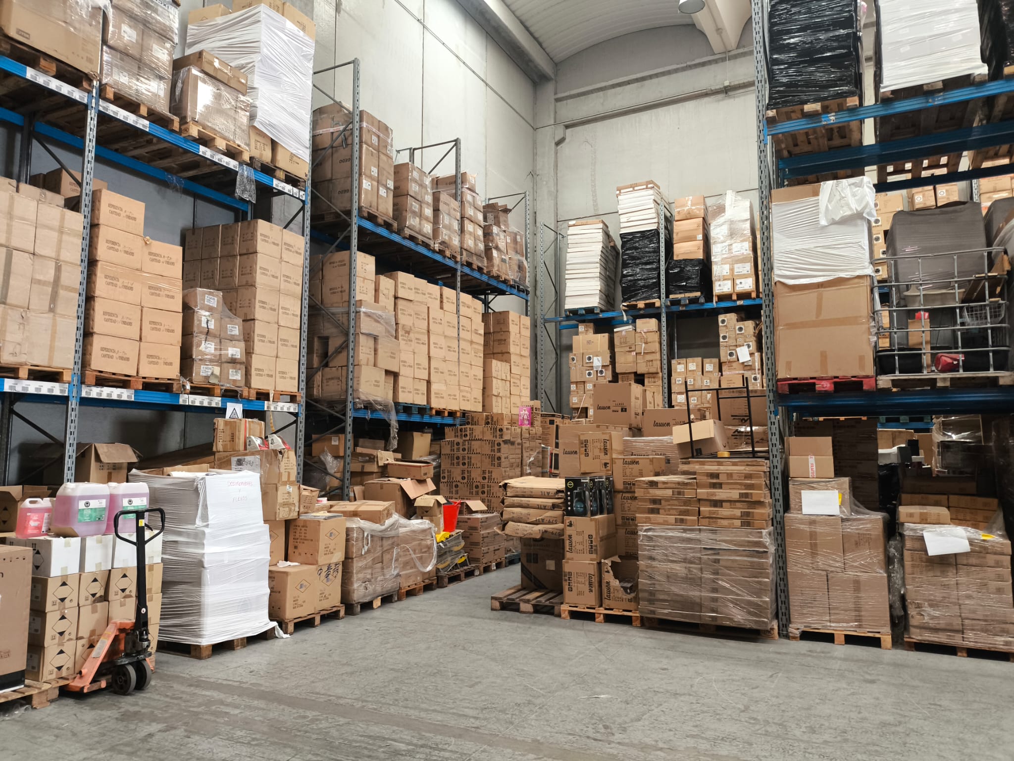 Material eléctrico en stock