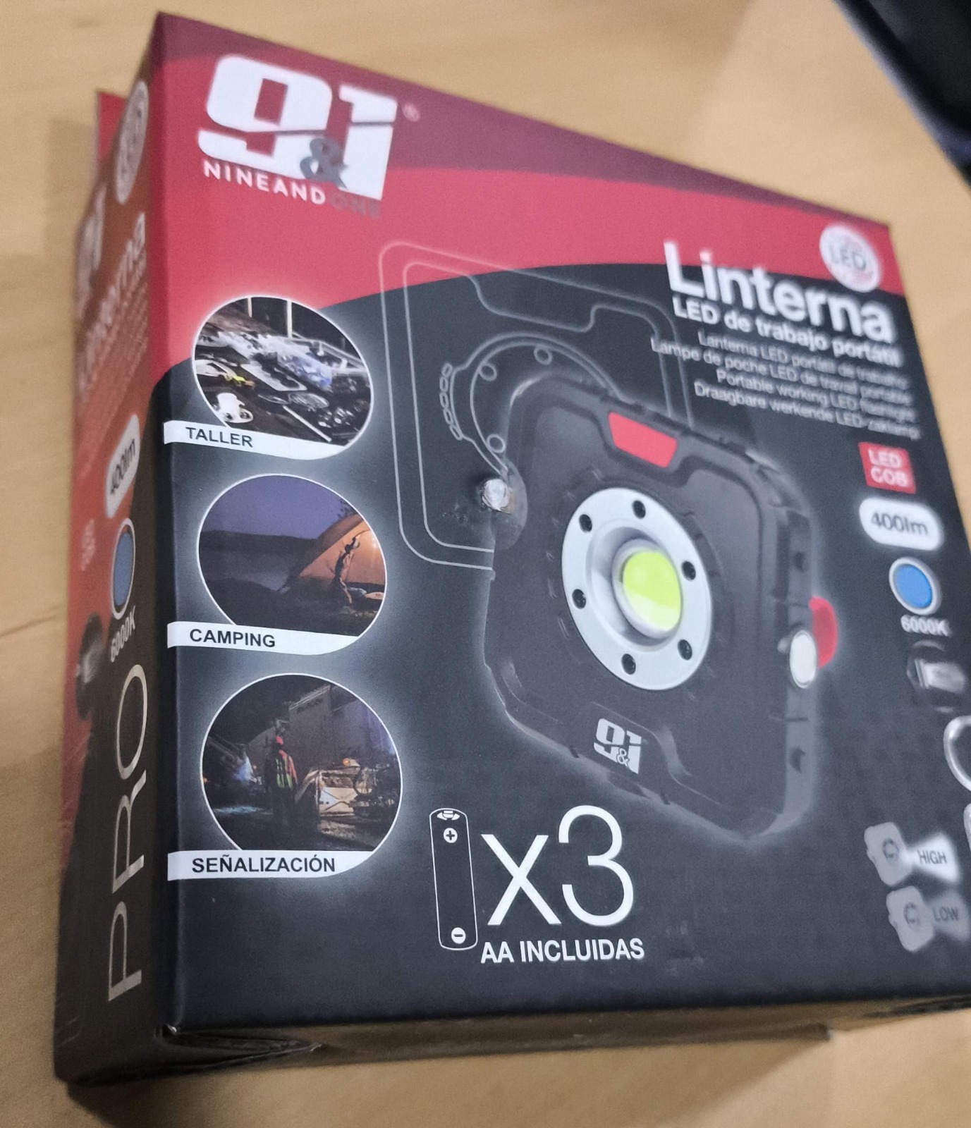 luces de trabajo con iman de 400 lumens ( no incluye pilas )