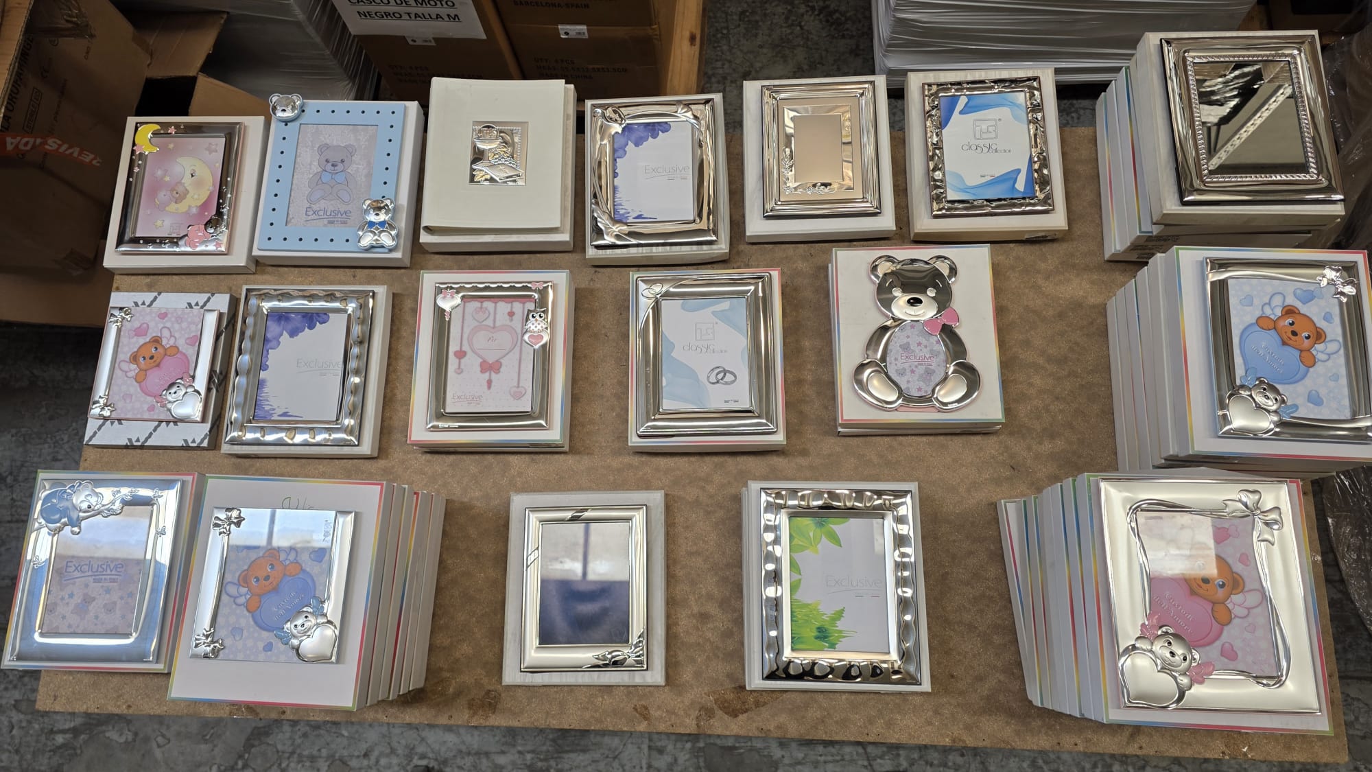 lote de articulos chapado en plata cuandros y portachupetes 