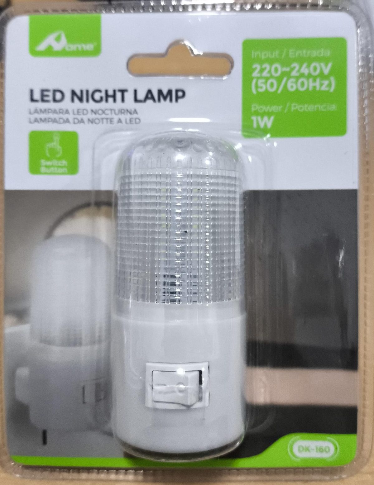 Luces lampara nocturna de 1 w de potencia , funciona directo al enchufe 